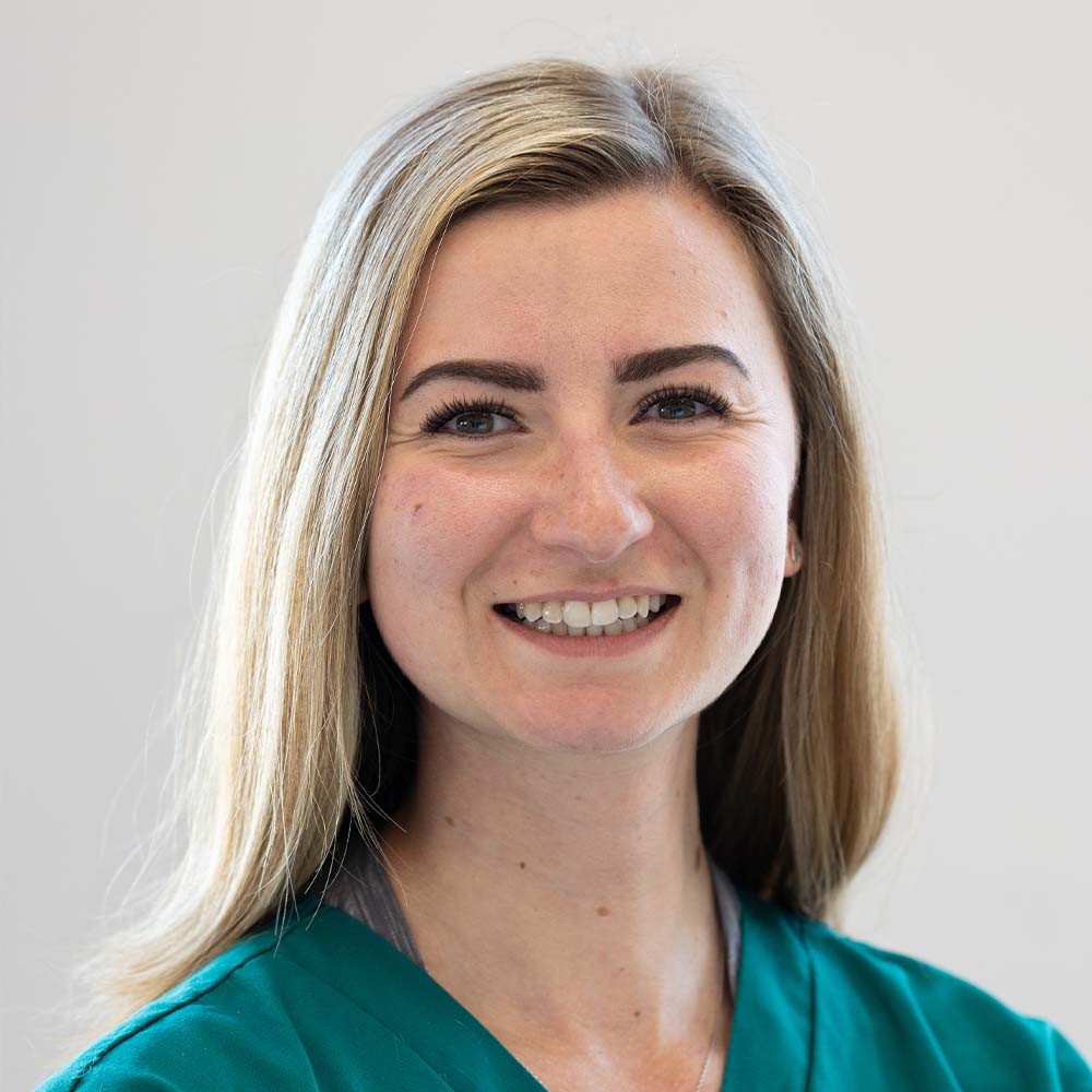 Jasmine Steggles Veterinary Nurse Mount Vets Wellington Somerset RCVS RVN